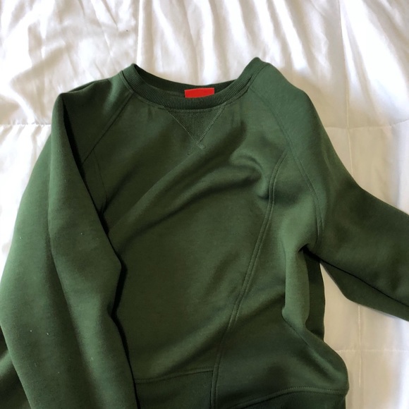 Hunter - Picture 2 of 5